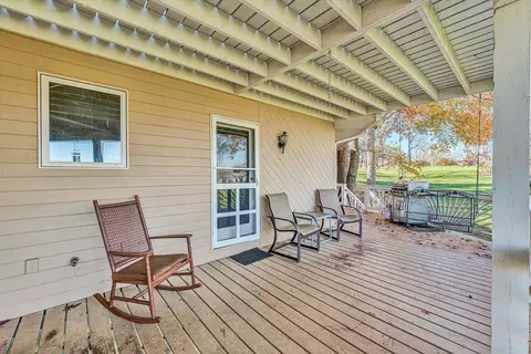 Exterior - 35 Harbor View Cir, Penhook, VA 24137 photo 4 of 10