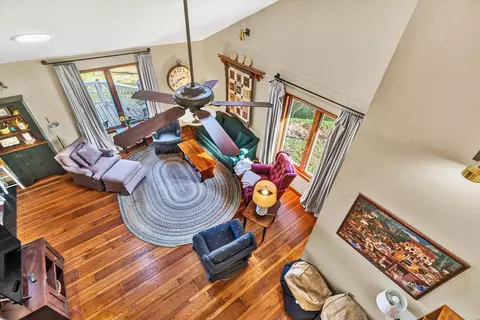 Living - 35 Harbor View Cir, Penhook, VA 24137 photo 4 of 5