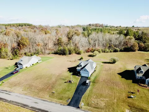 490 Firstwatch Dr, Moneta, VA 24121
