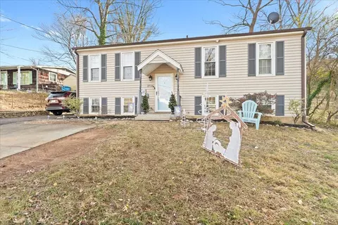 2724 Edgewood St SW, Roanoke, VA 24015