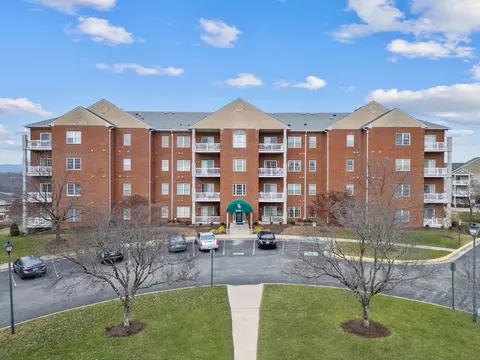 4434 Pheasant Ridge Rd SW #406, Roanoke, VA 24014