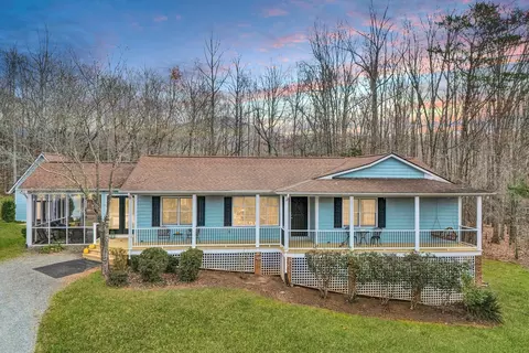 42 Bull Run Trl, Penhook, VA 24137