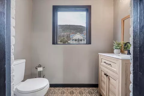 Bath - 16 Cherry Tree Btm, Buchanan, VA 24066 photo 1 of 11
