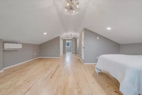 Entry Way - 16 Cherry Tree Btm, Buchanan, VA 24066 photo 12 of 13