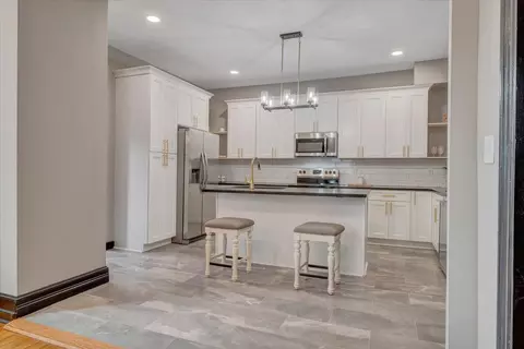 Kitchen - 16 Cherry Tree Btm, Buchanan, VA 24066 photo 4 of 10
