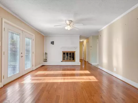 Living - 77 Ziglar Rd, Ridgeway, VA 24148 photo 7 of 11