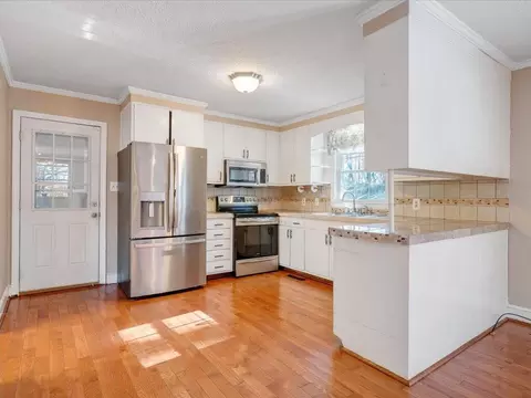 Kitchen - 77 Ziglar Rd, Ridgeway, VA 24148 photo 3 of 5
