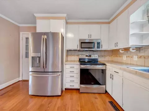 Kitchen - 77 Ziglar Rd, Ridgeway, VA 24148 photo 5 of 5