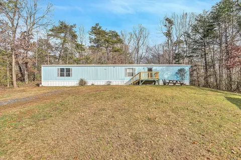 103 Afton Ln, Goodview, VA 24095