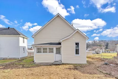 138 Valley St, Pulaski, VA 24301 photo 32