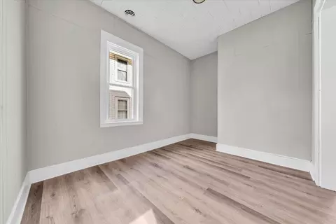 138 Valley St, Pulaski, VA 24301 photo 14