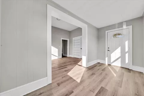 138 Valley St, Pulaski, VA 24301 photo 8