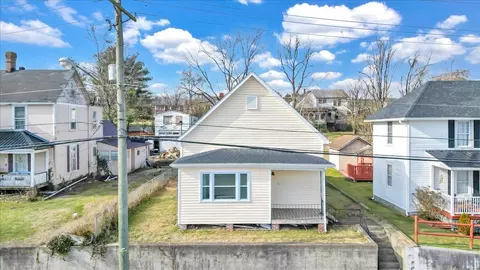 138 Valley St, Pulaski, VA 24301 photo 38