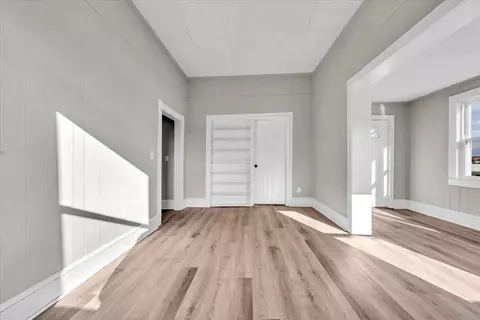 138 Valley St, Pulaski, VA 24301 photo 5