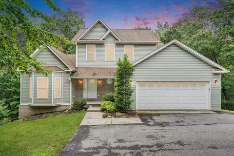 565 Brush Mountain Rd, Blacksburg, VA 24060