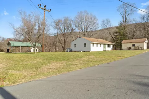 Exterior - 824 E Cedar St, Covington, VA 24426 photo 2 of 8