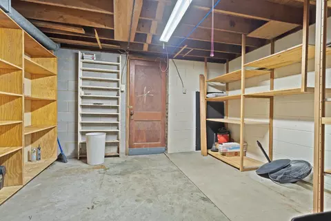 Other - 824 E Cedar St, Covington, VA 24426 photo 7 of 9