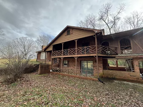 5341 Robinson Tract Rd, Pulaski, VA 24301