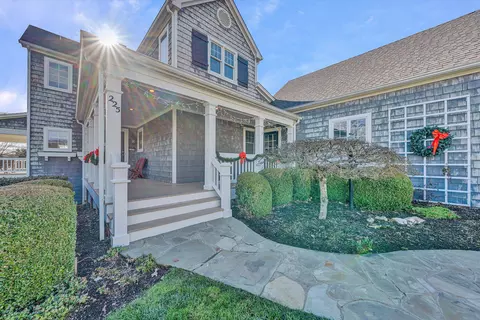 Exterior - 225 Sconset Dr, Penhook, VA 24137 photo 5 of 12