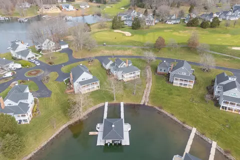View/Area - 225 Sconset Dr, Penhook, VA 24137 photo 2 of 5
