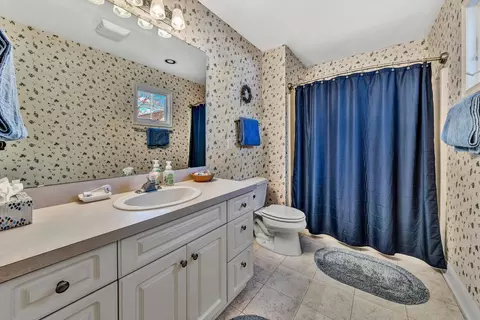 Bath - 225 Sconset Dr, Penhook, VA 24137 photo 5 of 6