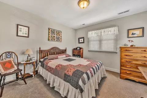 Bedroom - 225 Sconset Dr, Penhook, VA 24137 photo 4 of 5