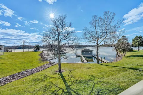 View/Area - 225 Sconset Dr, Penhook, VA 24137 photo 1 of 5
