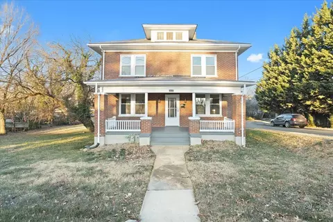 2032 10th St NW, Roanoke, VA 24012