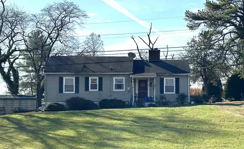 1301 Greenlane Rd NW, Roanoke, VA 24017