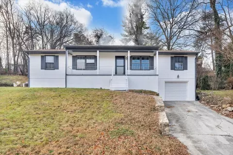 1730 Lonna Dr NW, Roanoke, VA 24019