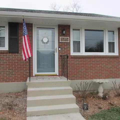 Exterior - 3719 Springvale St SE, Roanoke, VA 24014 photo 5 of 7