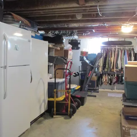 Other - 3719 Springvale St SE, Roanoke, VA 24014 photo 8 of 10