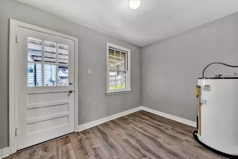 401 E Jackson Ave, Vinton, VA 24179 photo 16