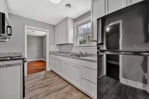 401 E Jackson Ave, Vinton, VA 24179 photo 5