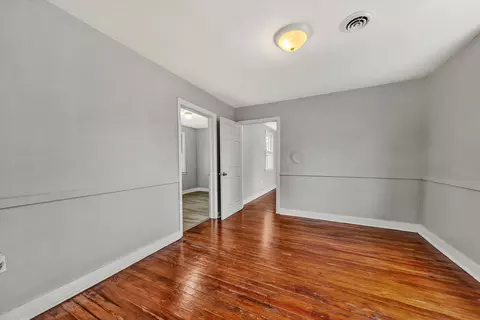 401 E Jackson Ave, Vinton, VA 24179 photo 8