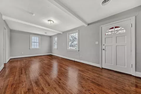 401 E Jackson Ave, Vinton, VA 24179 photo 3