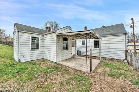 401 E Jackson Ave, Vinton, VA 24179 photo 18
