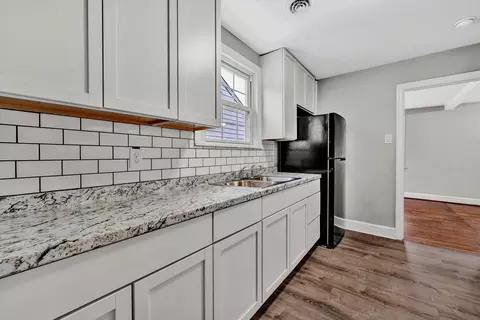 401 E Jackson Ave, Vinton, VA 24179 photo 7