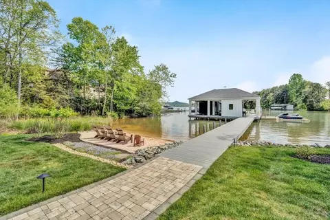 Exterior - 100 Tranquility Rd, Moneta, VA 24121 photo 17 of 33