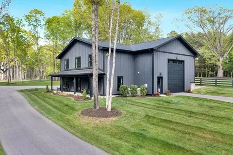 Exterior - 100 Tranquility Rd, Moneta, VA 24121 photo 1 of 33