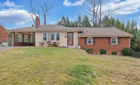 3381 Melody Ave, Roanoke, VA 24018