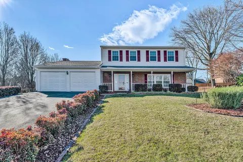 5106 Huntridge Rd, Roanoke, VA 24012