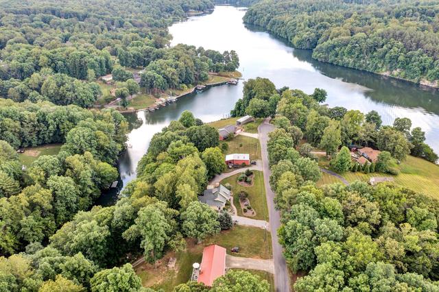2148 Thomason Ln, Goodview, VA 24095 | MLS# 913343 | 55 Photos - Movoto