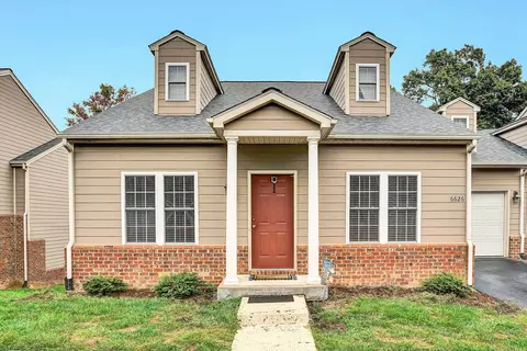 6626 Hartman Ct, Roanoke, VA 24019