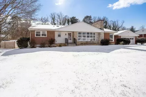 4756 Norwood St SW, Roanoke, VA 24018