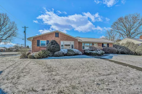 4402 Florist Rd NW, Roanoke, VA 24012