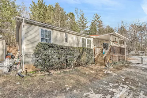 2290 Taylors Rd, Boones Mill, VA 24065