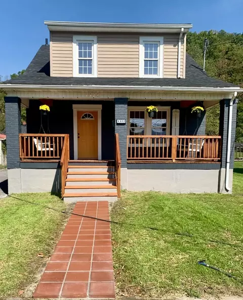 Exterior - 1322 W Jackson St, Covington, VA 24426 photo 15 of 15