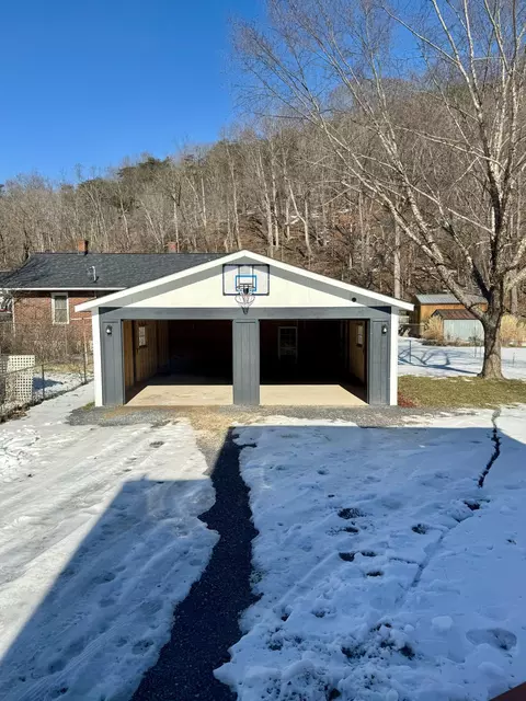 Other - 1322 W Jackson St, Covington, VA 24426 photo 9 of 14