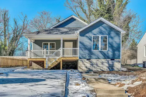 2105 Lynn Ave SW, Roanoke, VA 24014